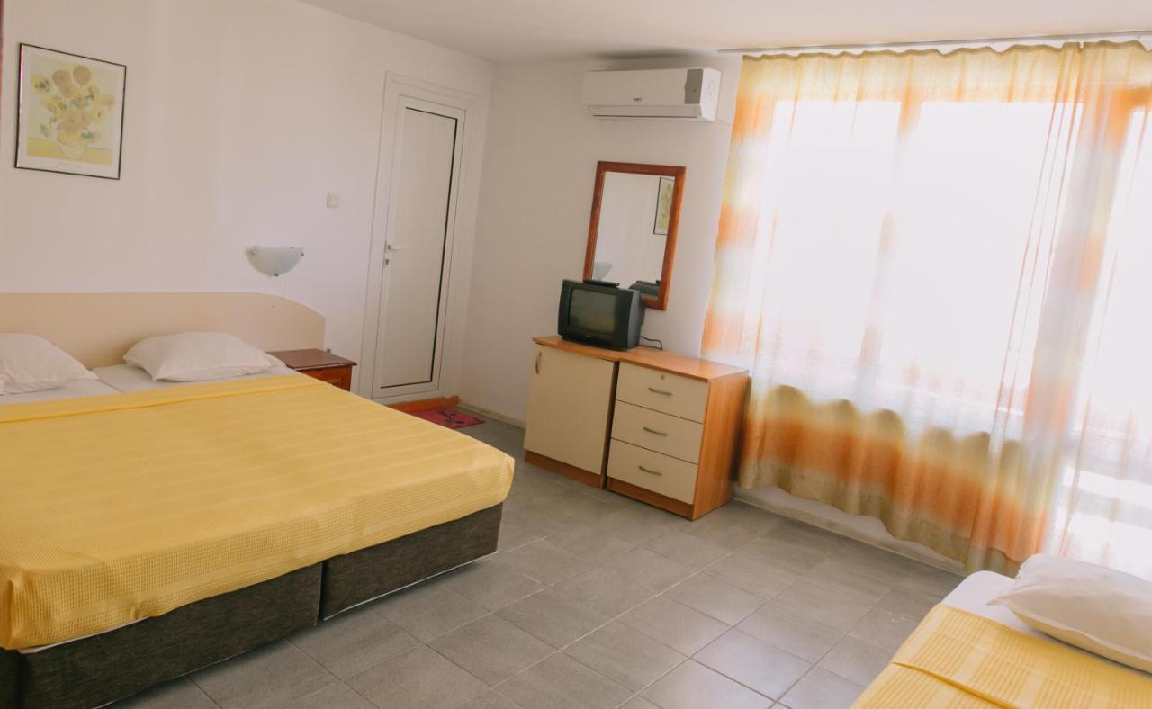 Hotel Hronos Nesebar Exterior foto